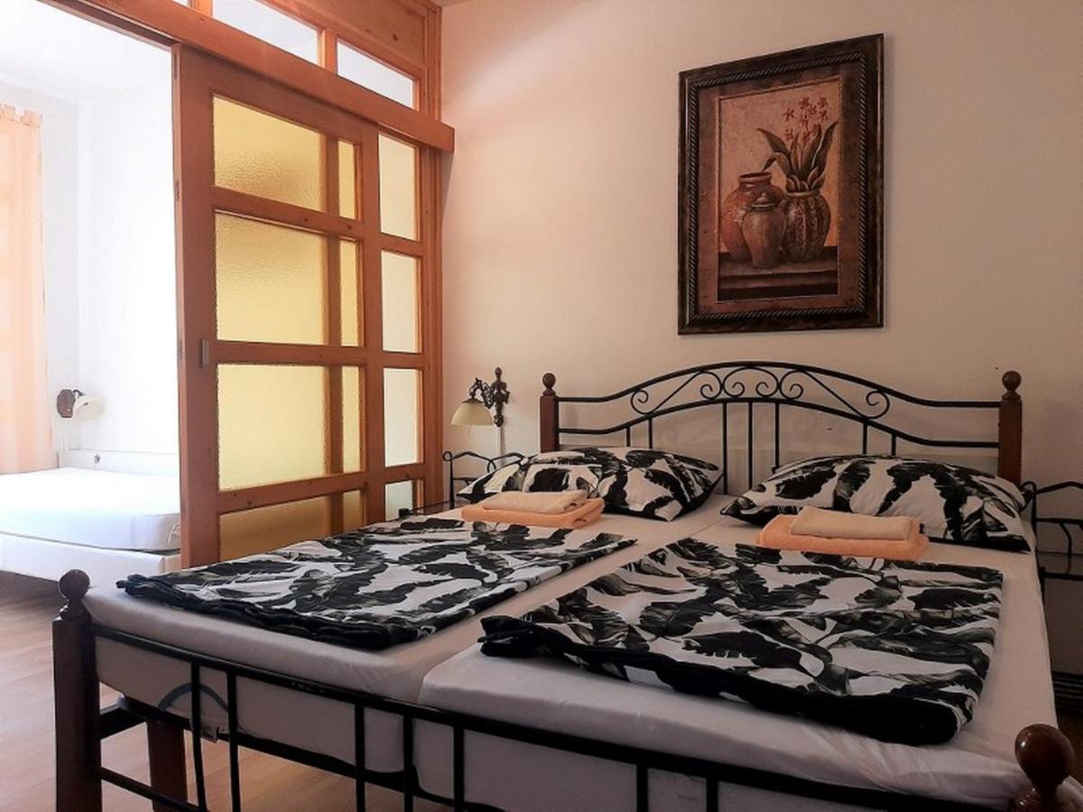 Apartments Nada Krk Island Exterior photo